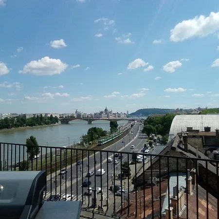 Rooftop Near Danube And Margareth Island Privatunterkunft
